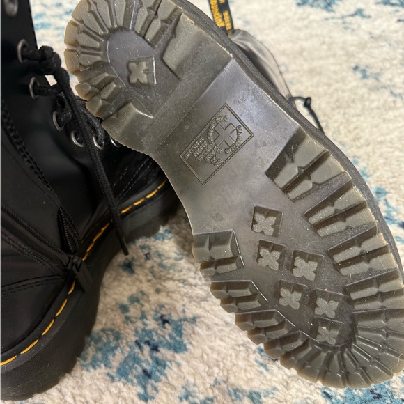Dr. Martens Black Platform boots - Picture 5 of 8